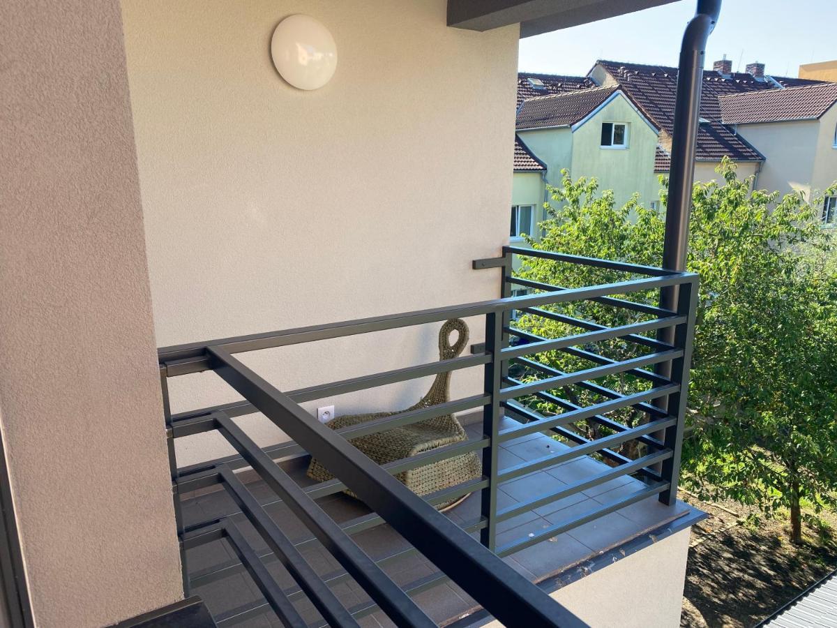 Cerna Ruze- Apartman 5 Plzen Exterior photo